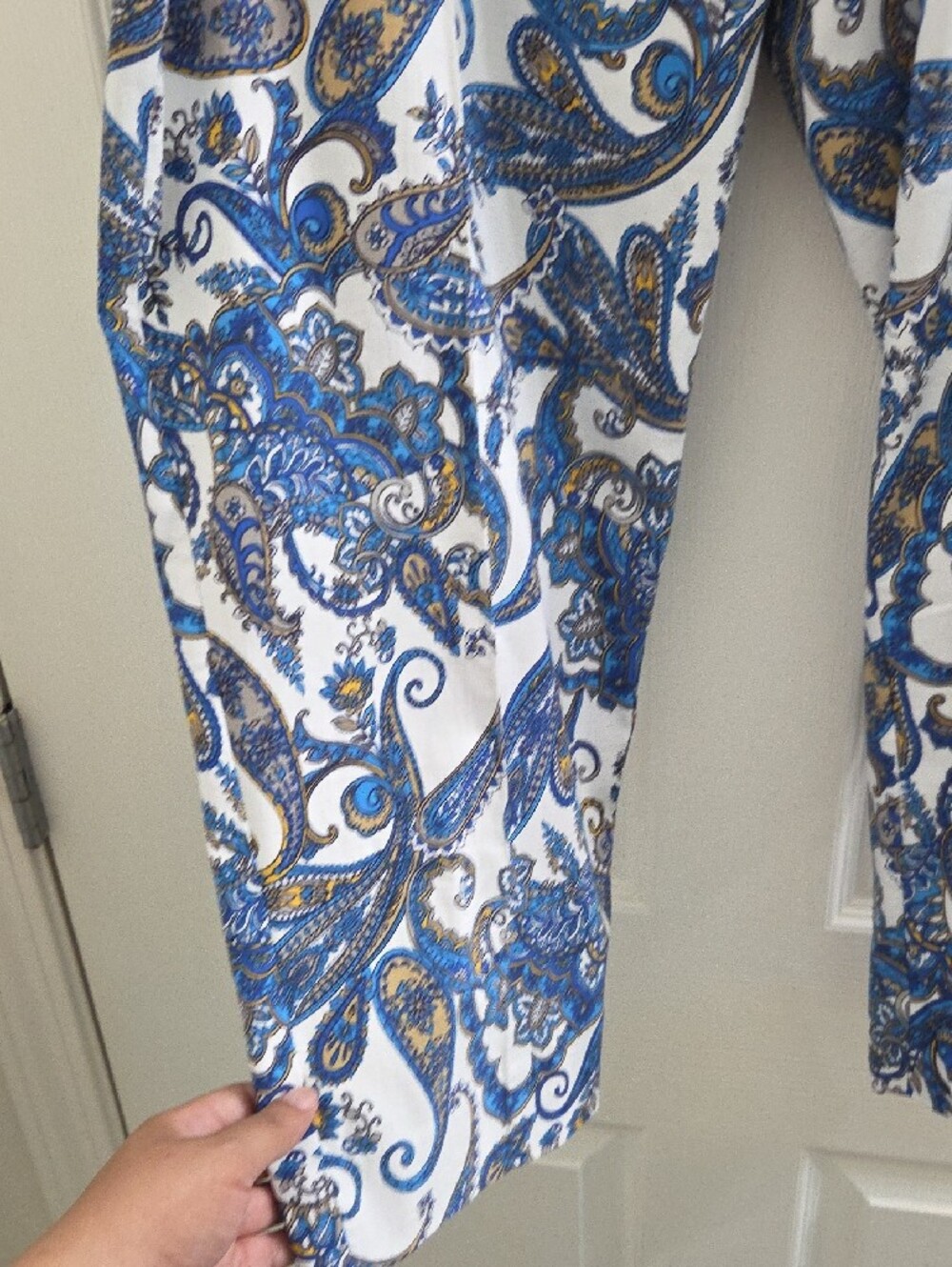 Ashley Stewart White Paisley Print Cropped Pants with Blue & Gold Accents - Picture 2 of 6